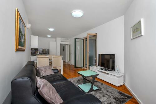 Beach Apartment Bilich