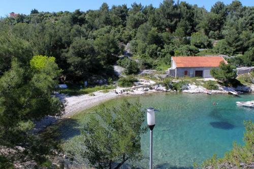 Hostal Double Room Mali Losinj 2495f