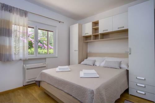 Hostal Deluxe House Josipa