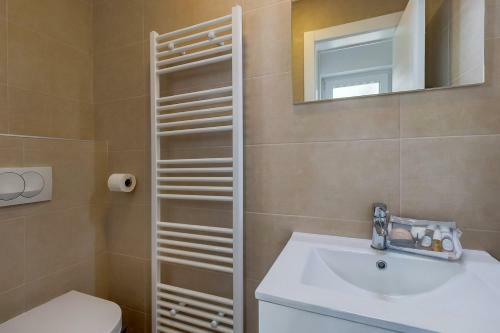 Apartamentos Ema