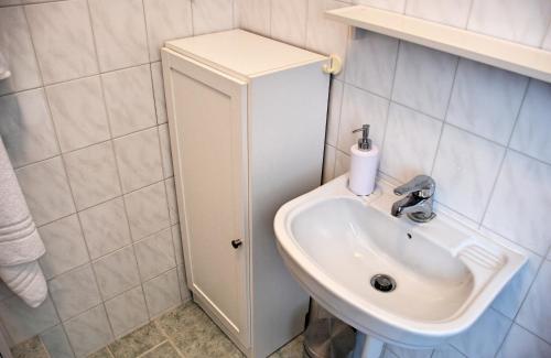 Studio Apartment Maya