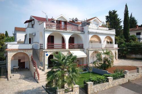 Apartment Gouyda