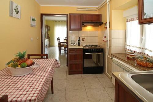 Holiday Home Belavici 7618