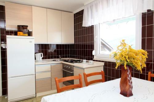 Apartments By The Sea Vinisce (Trogir) - 11856