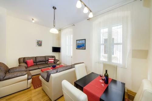 Abc Apartment