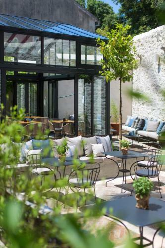 Almayer Art & Heritage Hotel And D�pendance