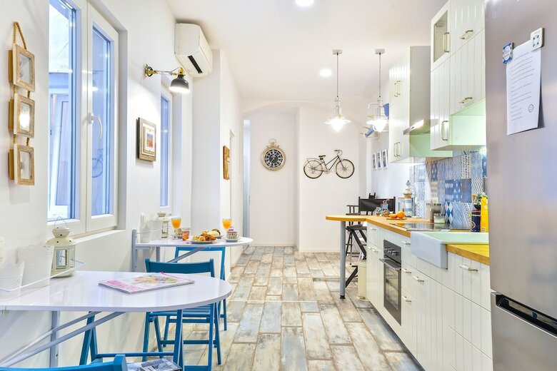 Hostal Lanterna Rooms