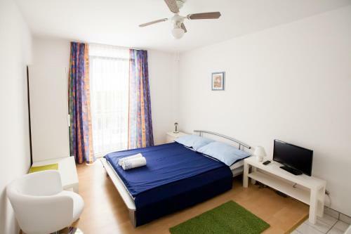 Hostal Friendly People's Guest House