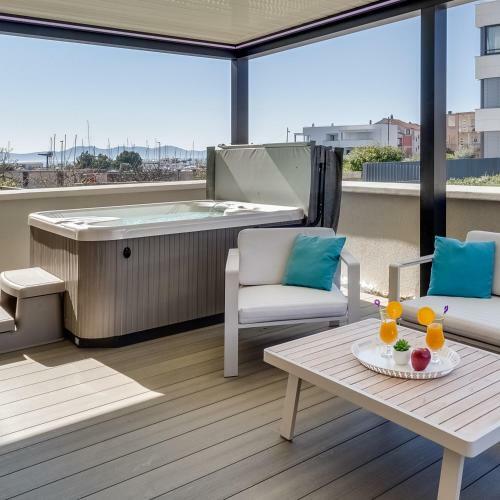Luxury Apartment Olea With Jacuzzi & Pool