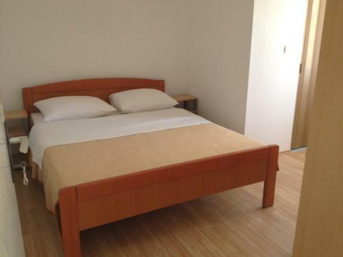 Hostal Guest House Cvita