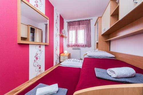 Kristina Apartments