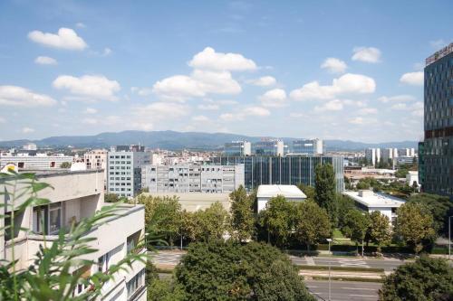 Apartments With Wifi Zagreb - 15314