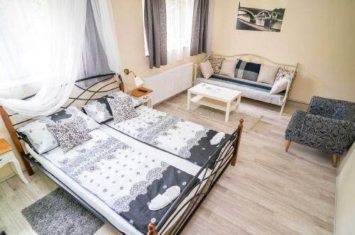 Boutique Hostel Kings N' Queens