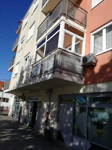 Apartments With A Parking Space Zagreb - 16241