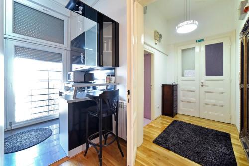Apartment Metropolis 2