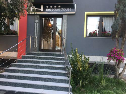 Hostal Guesthouse Noce