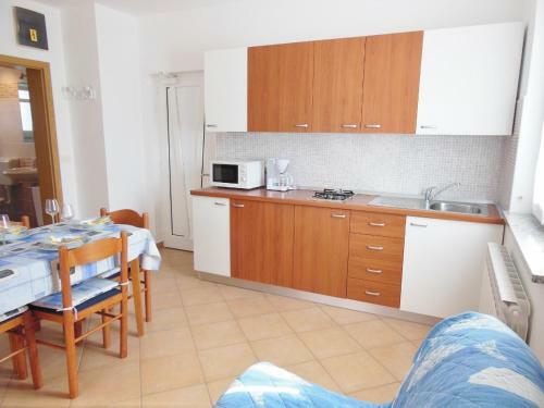 Anita's Terrace Apartment