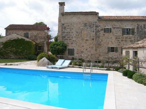 Villa House Arbalovija