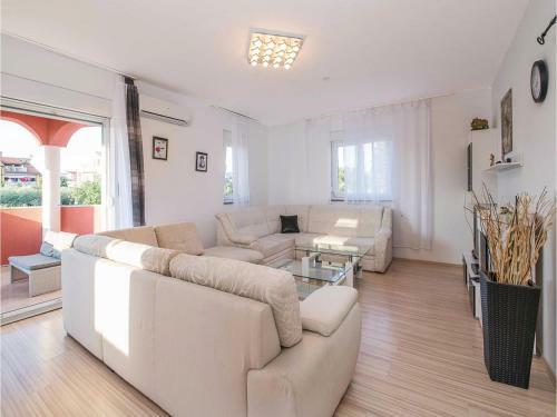 Holiday Home Pula Paduljski Put