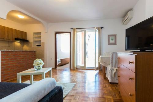 Sea View Apartments Pericic