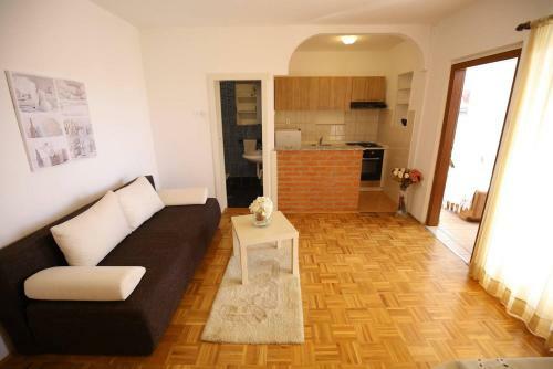 Sea View Apartments Pericic