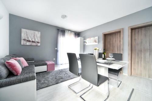 Deluxe Apartments Frani?