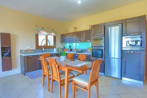 Villa Dersea