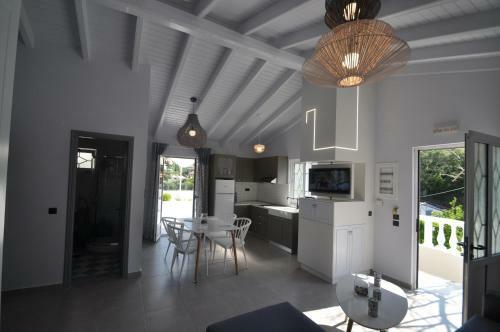 Apartamento Agios Gordios Stevens