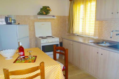 Beachfront Vacation Home Eftichia