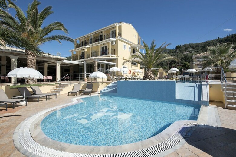 Sea Breeze Hotel & Apartments