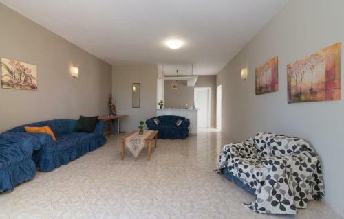 Kamara Apartments
