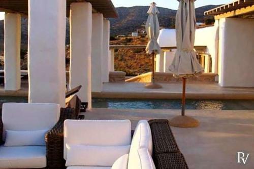 Paros Villa Sleeps 10 Pool