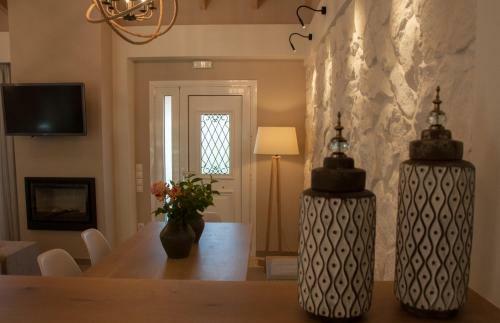 Villa Lola's House
