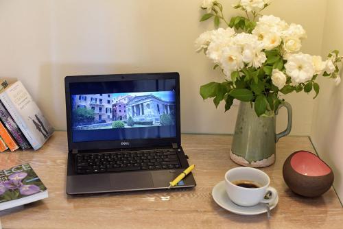 Apartamento Achillion Liston Suites