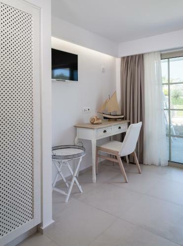 Hotel White Pearls-adults Only