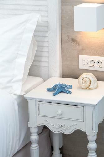 Hotel White Pearls-adults Only