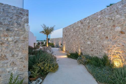 Hotel White Pearls-adults Only