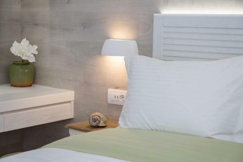 Hotel White Pearls-adults Only