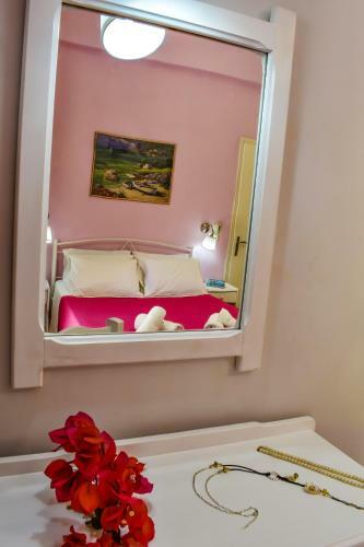 Marilena House Apartments & Studios