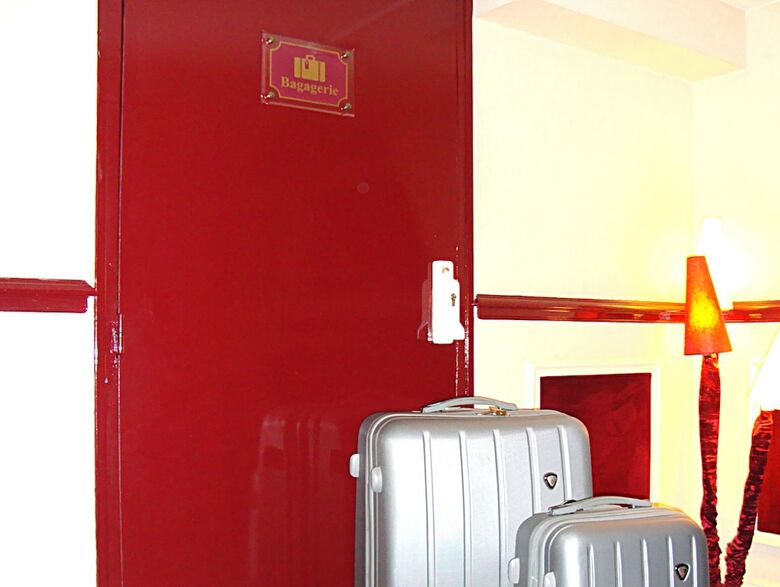 Hotel Pax Opera