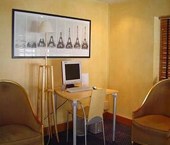 Hotel Plaza Etoile