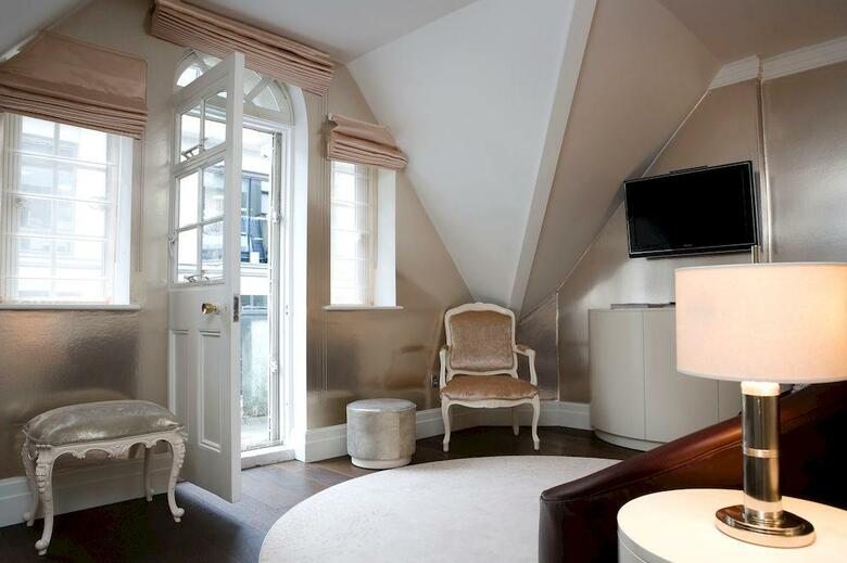 Sanctum Soho Hotel