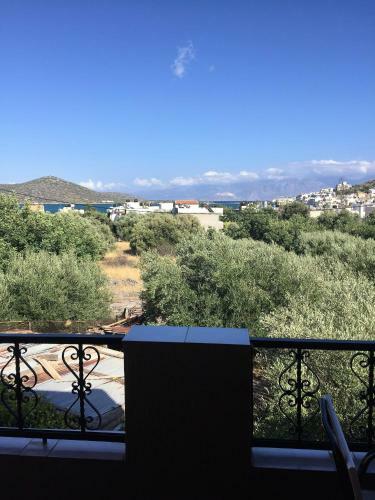 Janet's Apartments Elounda