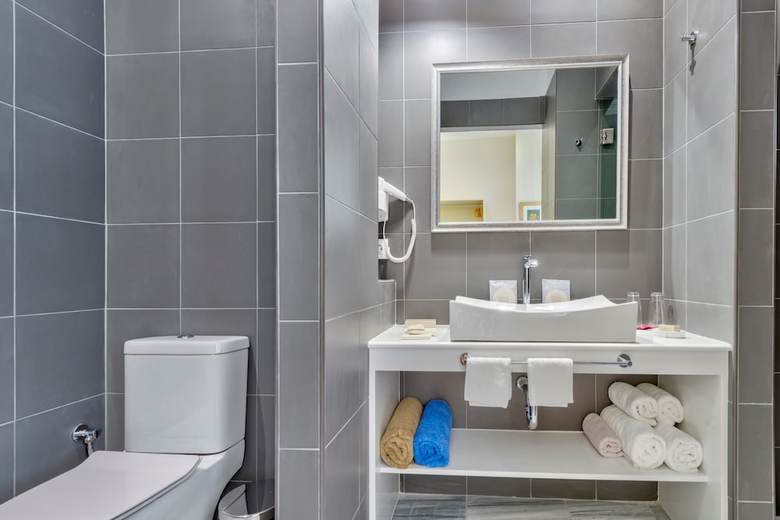 Hostal 1844 Suites