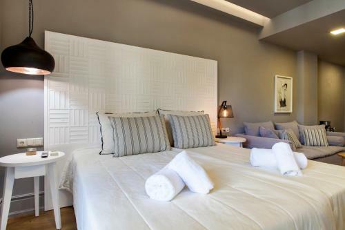 Apartamento Candia Studios & Rooms