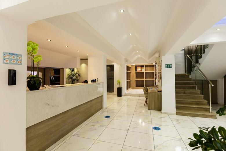 Apartamento Kahlua Sea View Suites