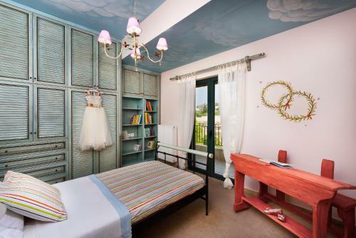 Golden Crest Villa