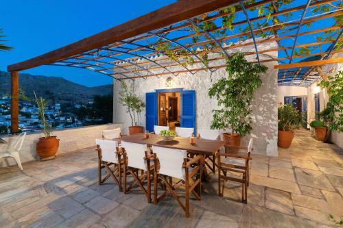 Villa Dionysos