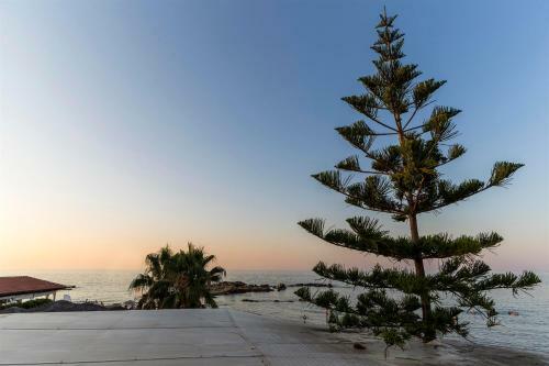 Apartamento Kalamaki Luxury Suites