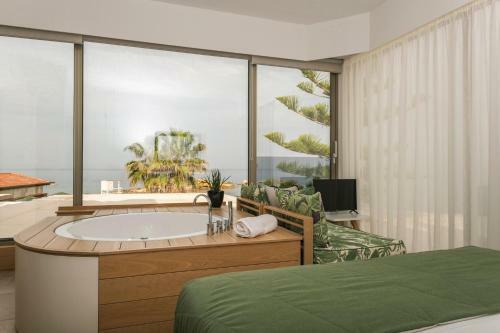 Apartamento Kalamaki Luxury Suites